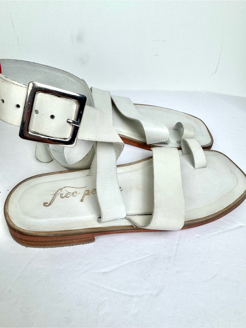Free People Off White Romeo Leather Wrap Sandals with Toe Loop Size 36 US 5.5
